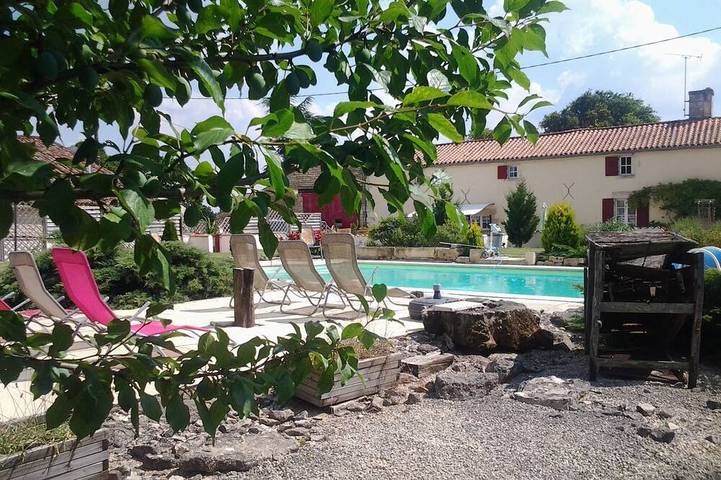 Maison de vacances pour 12 personnes, animaux acceptés