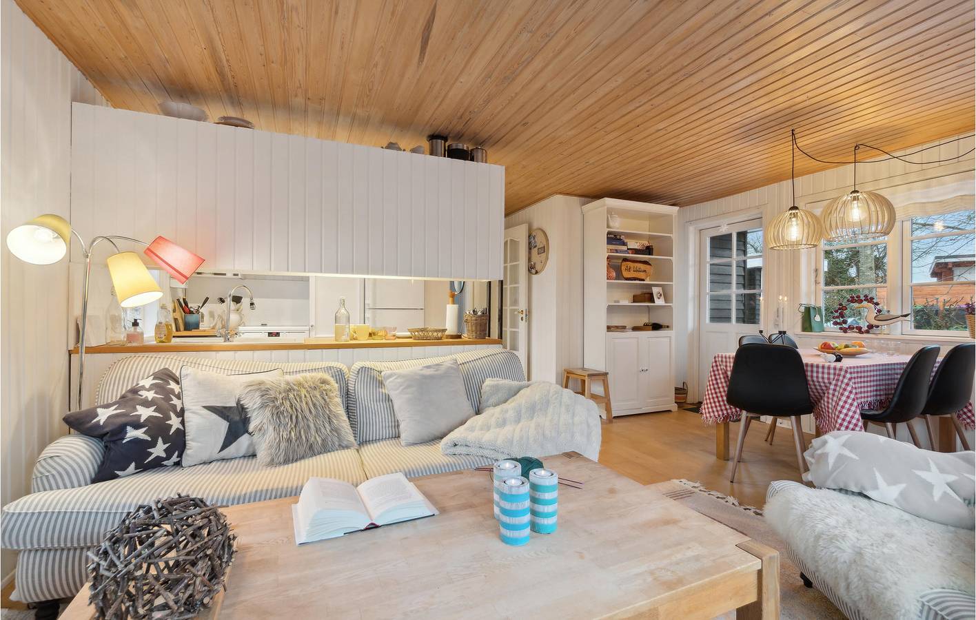 Vacation house for 6 people with yard in Kelstrup Strand, Little Belt