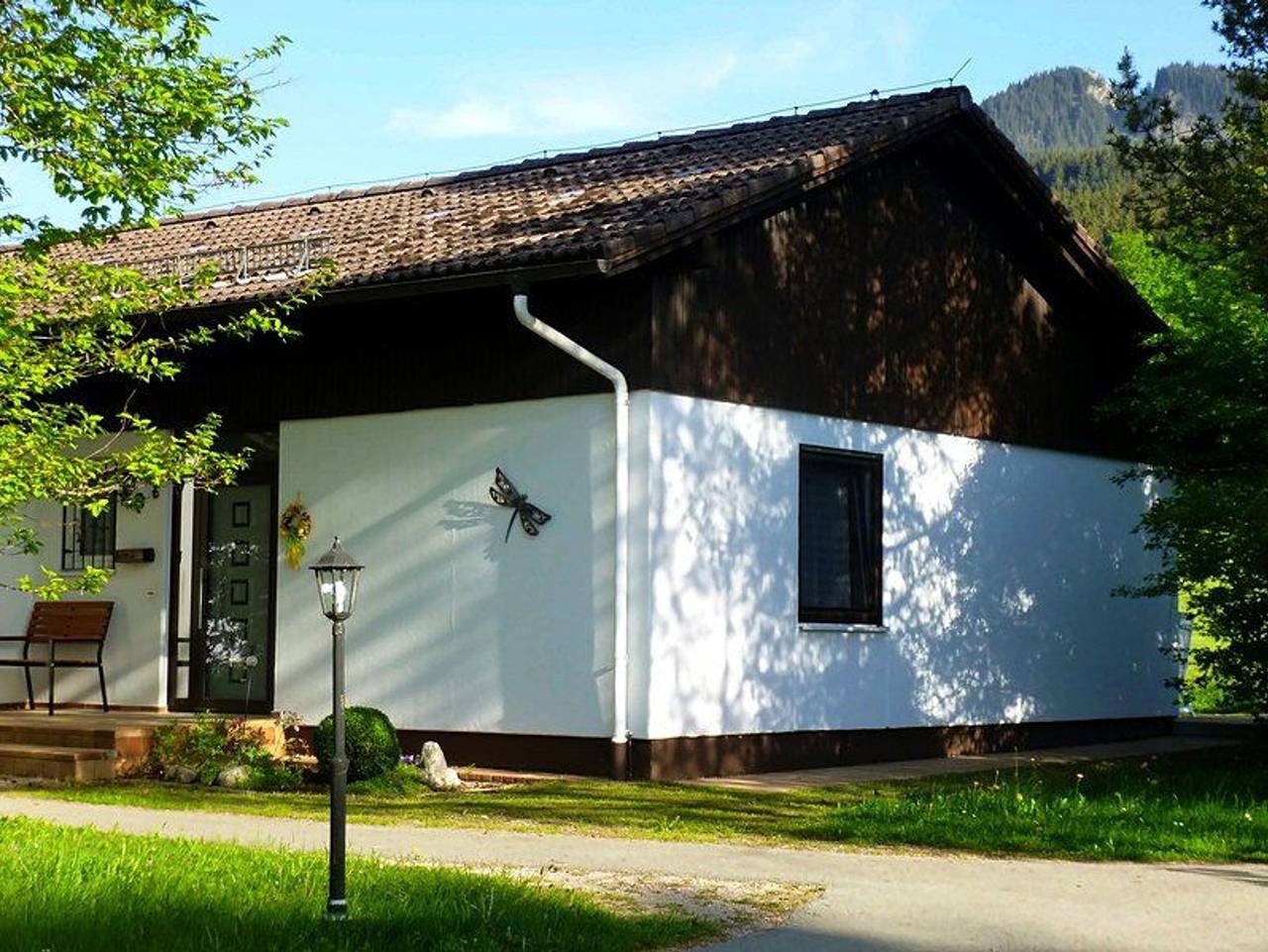 Ferienhaus Wieselweg im Feriendorf Reichenbach (6) - Ferienhaus für 5 Pers. - Sonnenterrasse mit Grill (Ht, W6) in Nesselwang, Bayerisch Schwaben