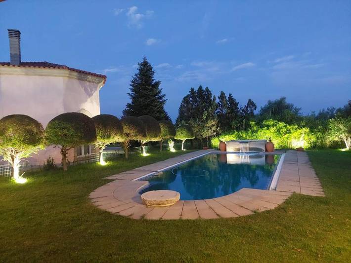 Casa de férias para 2 pessoas, com jardim e piscina, com animais de estimação em Covilhã
