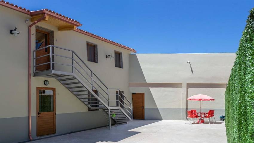 Casa de huéspuedes para 2 personas, con Terraza en Melide