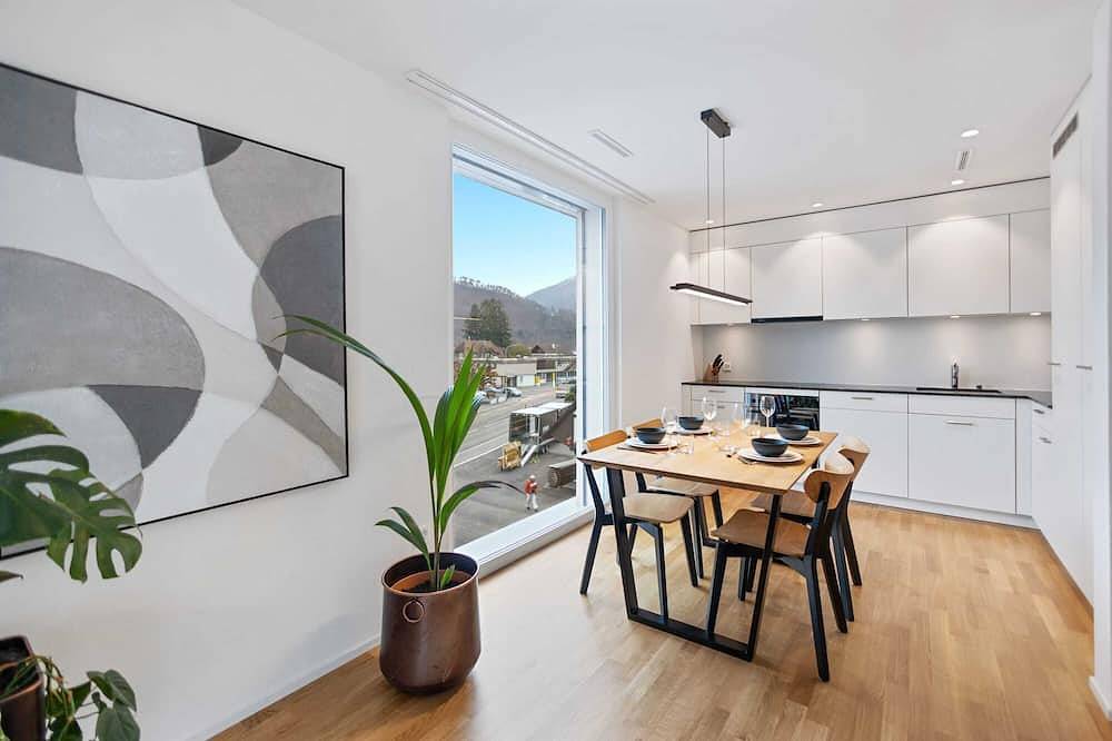 Ganze Wohnung, The R Apartment Passwang, Gym, Balkon, Parking in Balsthal, Kanton Solothurn