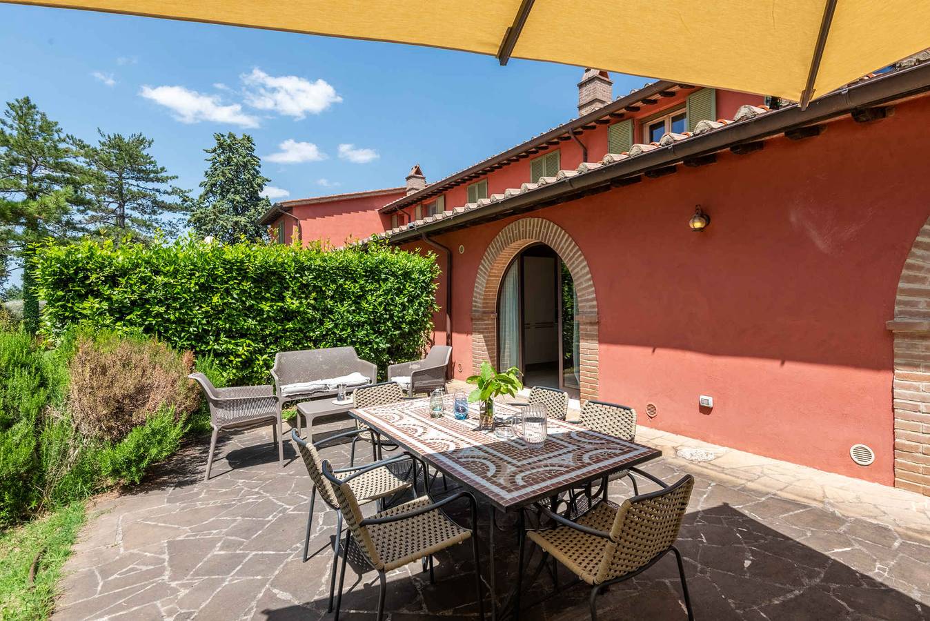 Geheel vakantieappartement, Vakantiewoning met terras, airco en internet  in Trequanda, Provincie Siena