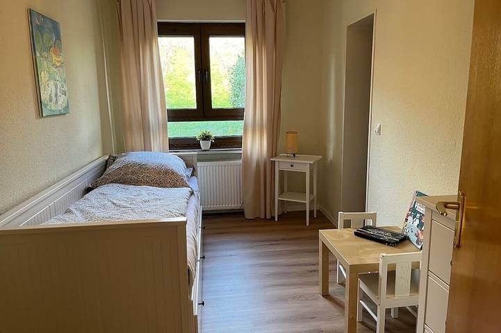 Ferienwohnung für 6 Personen, mit Balkon und Garten in Winningen - 4