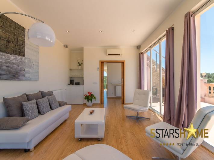 Villa für 12 Personen, mit Garten und Terrasse sowie Pool und Whirlpool auf Mallorca Westen - 2