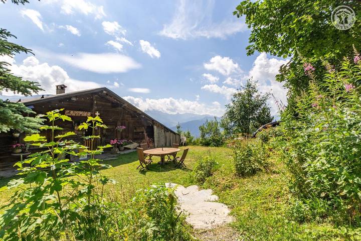 Chalet pour 2 personnes, avec jardin à Hauteluce - 2