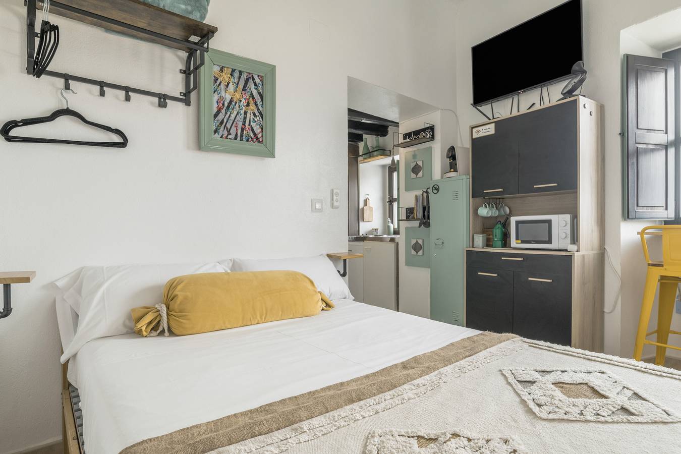 Entire studio, Studio 'Casa Bakara Estudio' with Mountain Views and Wi-Fi in Vejer de la Frontera, Costa de la Luz