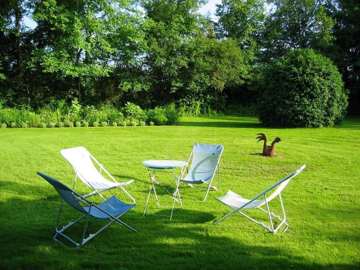 Location de vacances pour 4 personnes, avec piscine ainsi que balcon et jardin à Saint-Branchs - 3