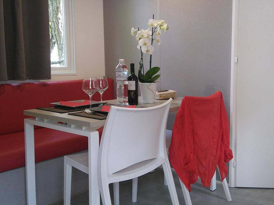 Camping les Cigales - Mobilhome 5 personas - Lodge Confort 2 habitaciones 4/5 P in Pézenas, Côte d'Améthyste