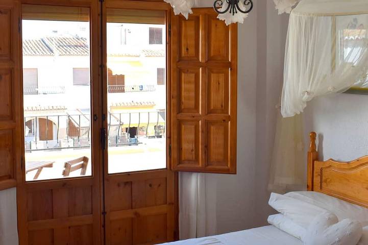 Maison de ville familiale avec 3 chambres, 2 salles de bains et piscine commune Cala Blanca, Javea in Jávea, Costa Blanca