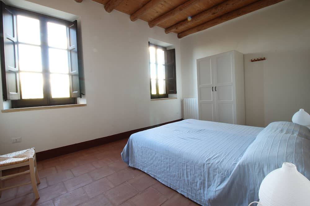 Antico Baglio Siciliano # 2 in Partinico, Palermo Provinz