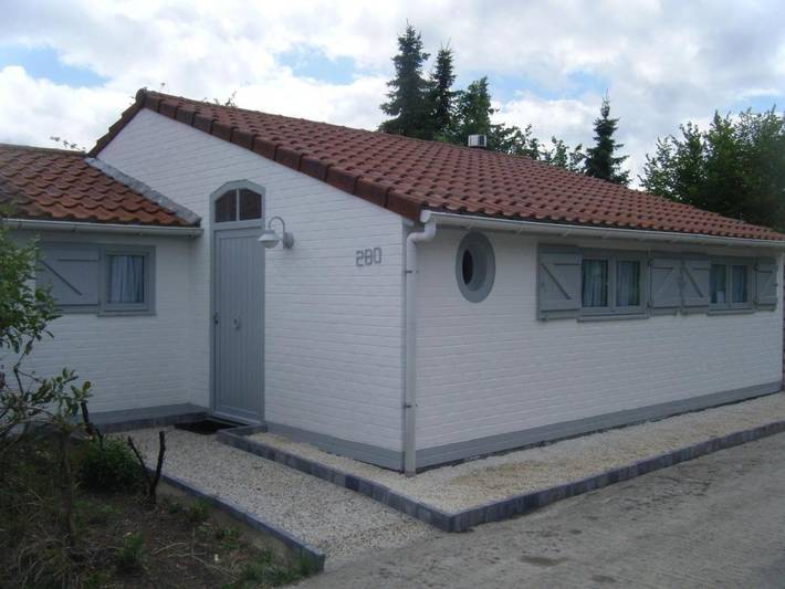 Location de vacances pour 6 personnes, avec jardin et piscine dans Adinkerke - 4