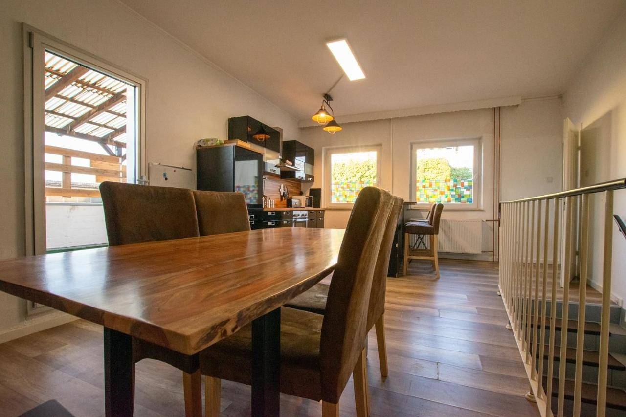 Apartamento entero, Apartment with Terrace in Düsseldorf, Región de Düsseldorf