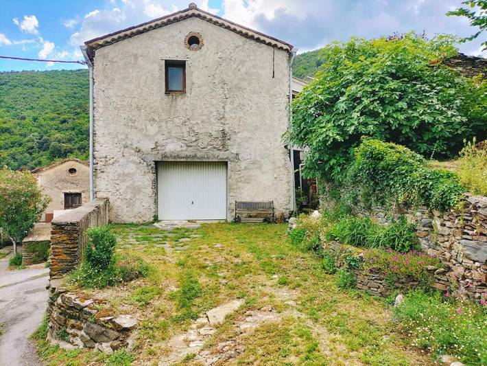 Location de vacances pour 4 personnes, avec jardin et vue à Sumène - 2