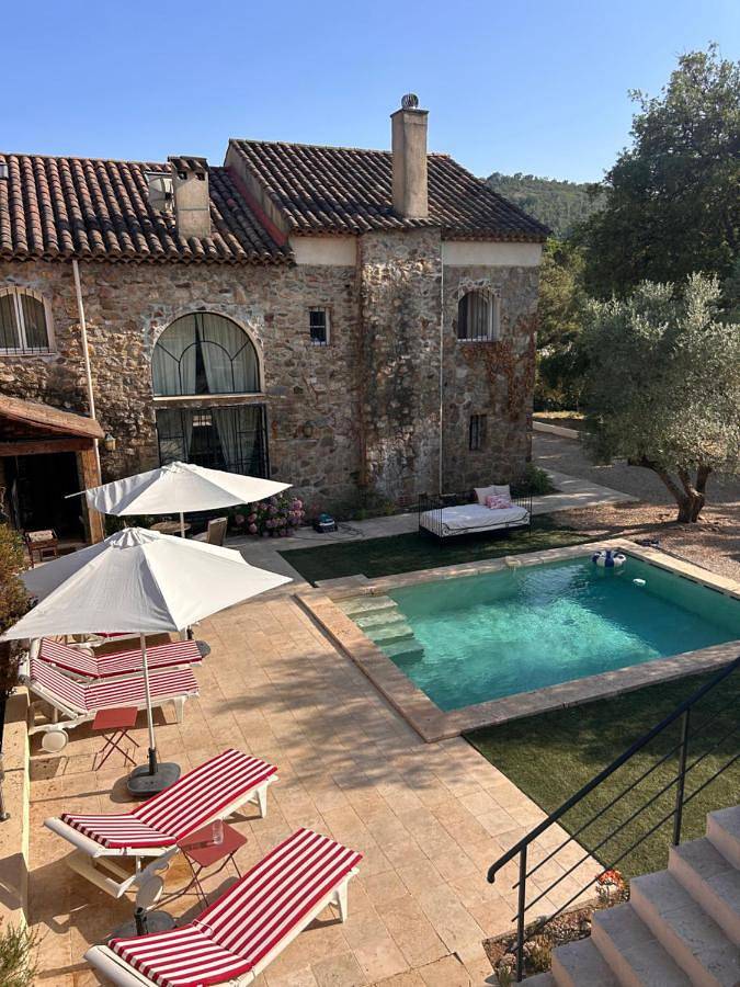 Maison d’hôte pour 4 personnes, avec Terrasse ainsi que Jardin et Piscine à Sainte-Maxime - 2