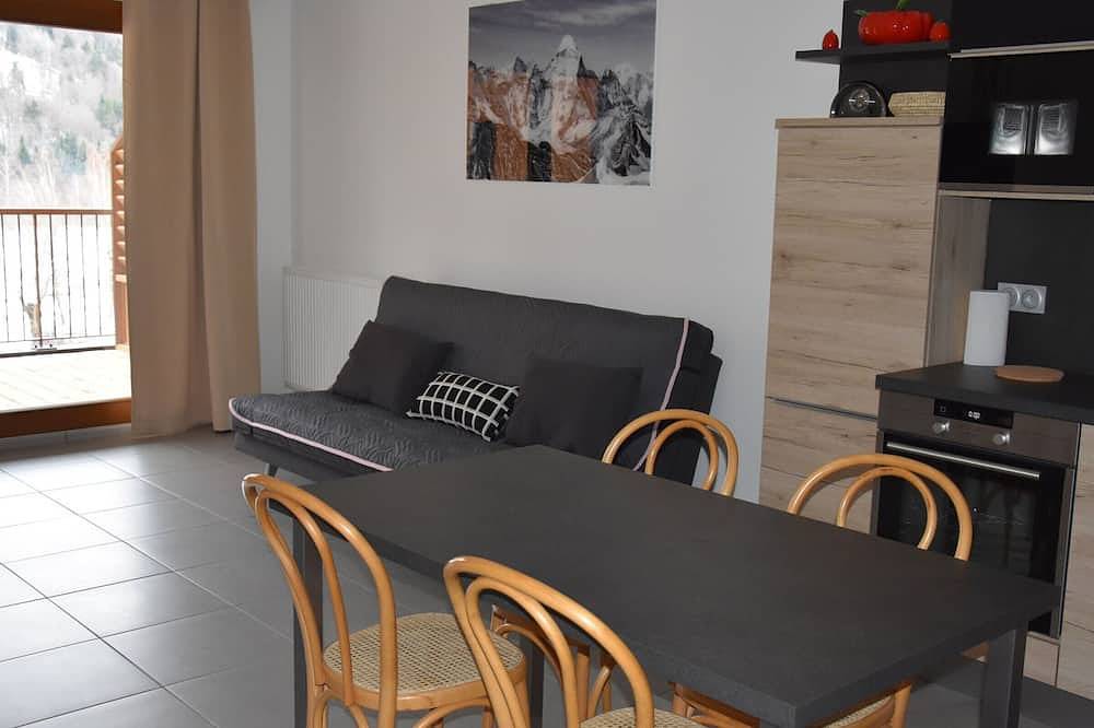 Ganze Wohnung, Moderne 2 pièces avec grande terrasse, proche lac et navette ski Courchevel in Bozel, Vanoise-Massiv
