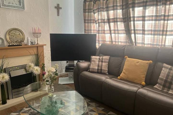 Worcester Town home& Gardens in Worcester, Worcestershire