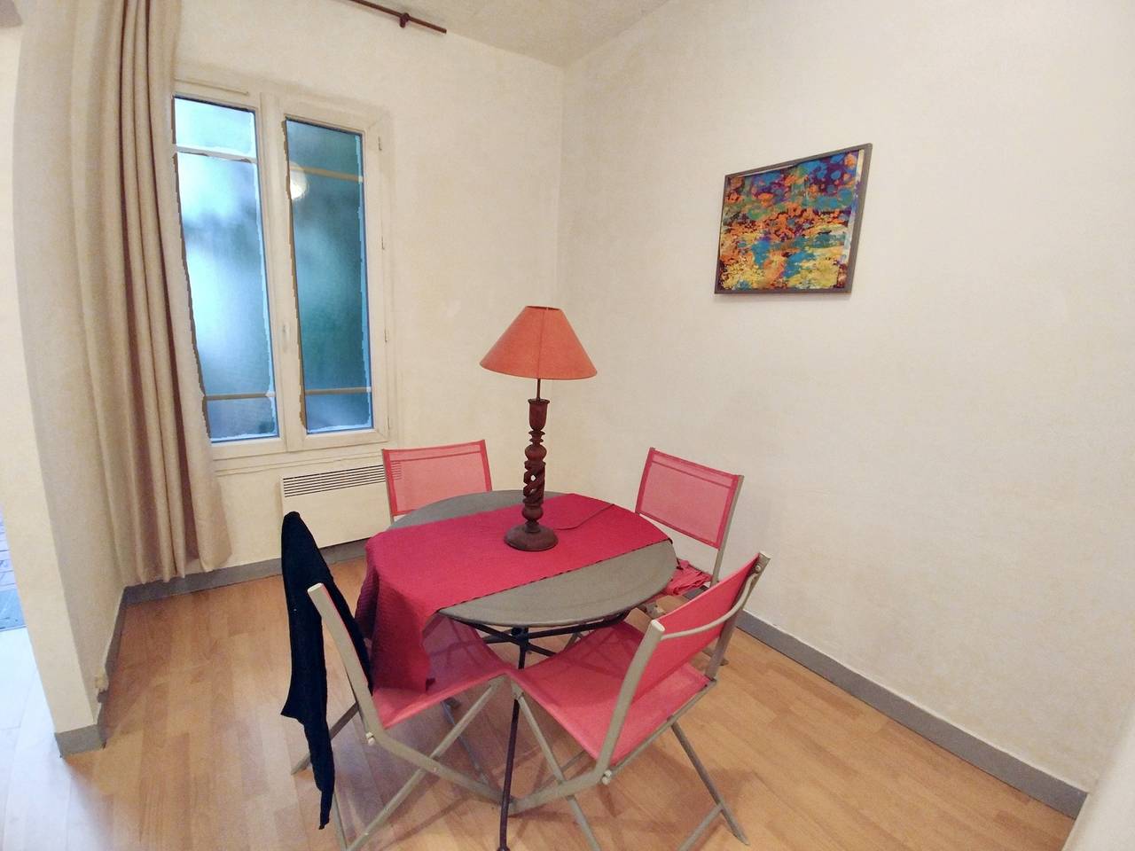 Casa cómoda en Montreuil con jardín cercado in Montreuil, Sena-Saint Denis