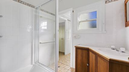 Holiday Home for 9 People in Avoca Beach, New South Wales, Photo 3