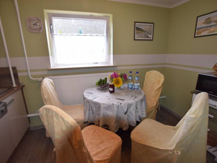 Ferienwohnung für 3 Personen, mit Garten in Alt Bukow - 2