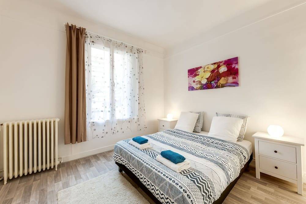 Entire apartment, Chic F3 Paris Stade de France & La Villete, Cdg - Metro 7 in Aubervilliers, Seine-Saint-Denis