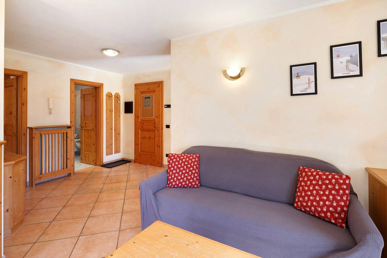 Appartement entier, Appartement avec vue sur les montagnes, jardin commun et Wi-Fi in Livigno, Valtellina