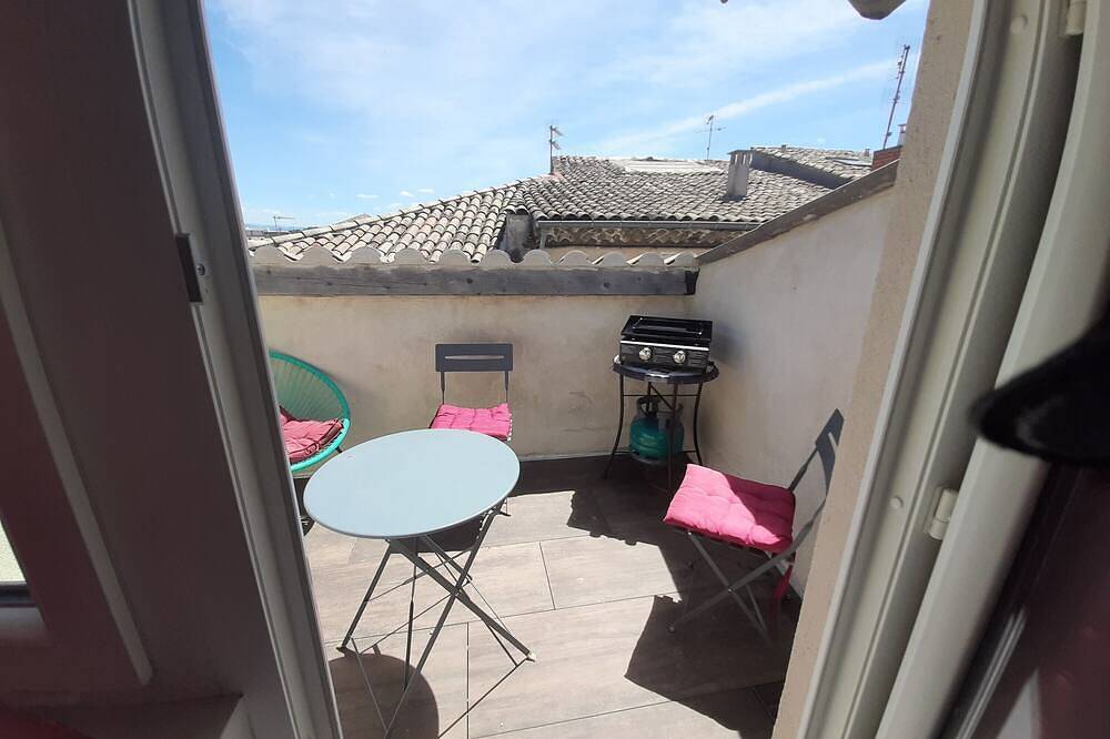 Entire apartment, Apartment 103 - Cosy T2 40 m² in Bourg-Saint-Andéol, Privas
