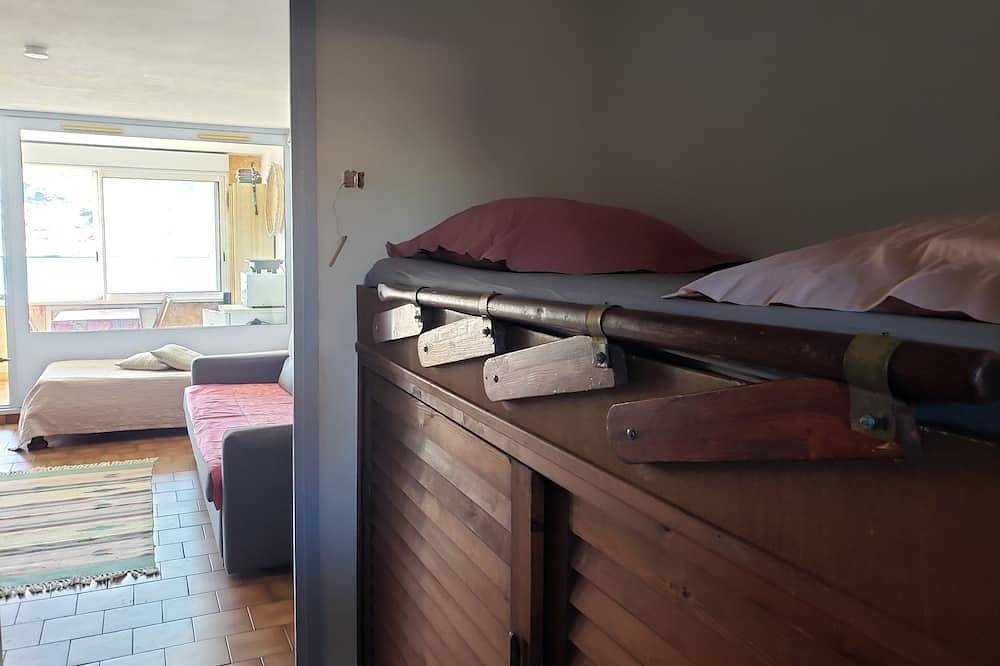 Appartement entier, Studio sur l'Ile du Frioul à Marseille in Frioul archipelago, Marseille