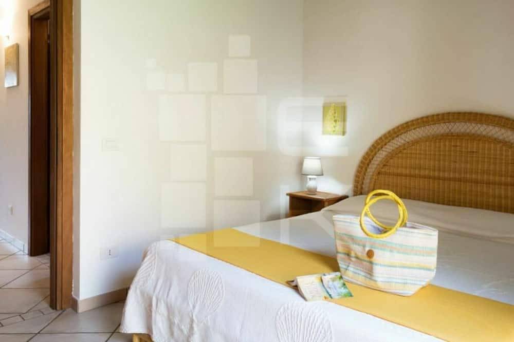 Villa in Capo Coda Cavallo met 3 slaapkamers 6 personen in Capo Coda Cavallo, San Teodoro