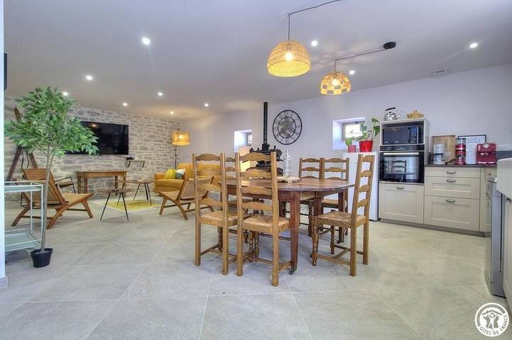 Maison de vacances pour 12 personnes, avec jardin et jacuzzi