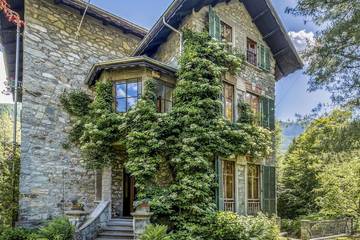 Gîte pour 12 personnes, avec balcon, animaux acceptés à Ala di Stura