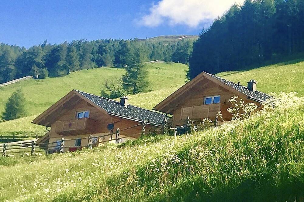 Apartment Bergkristall im Chalet Magda-Lena in sonniger Panorama Höhenlage in Heiligenblut, Bezirk Spittal an der Drau