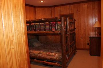 Vacation House for 16 Guests in Mississippi, USA, Picture 4