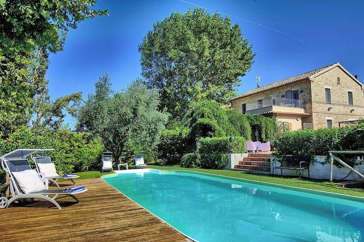 Ferienhaus für 8 Personen, mit Pool