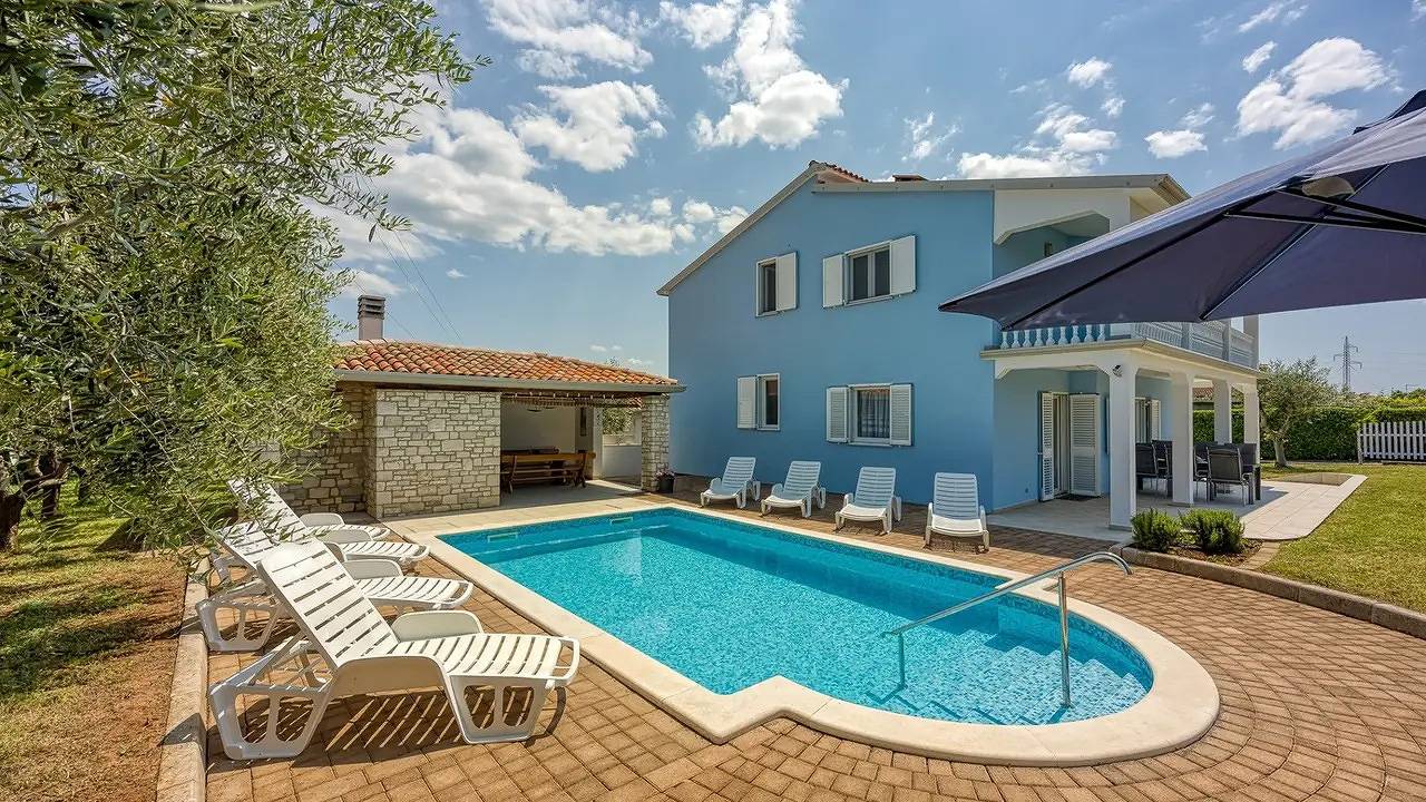 Villa für 8 Personen (121 m²) in Kaštel in Kaštel (Plovanija), Buje