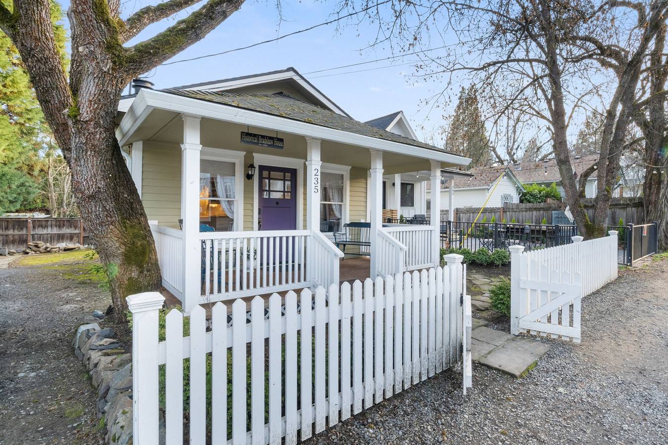 Ganze Wohnung, Historic Bradshaw House! in Jacksonville (OR), Oregon