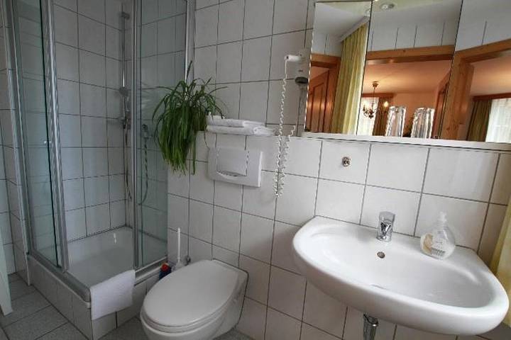 Hotel für 3 Personen, mit Terrasse und Garten in Sigmaringen - 4