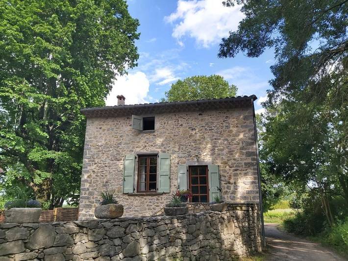 Location de vacances pour 6 personnes, avec jacuzzi ainsi que piscine et jardin à Saint-Hippolyte-du-Fort - 2