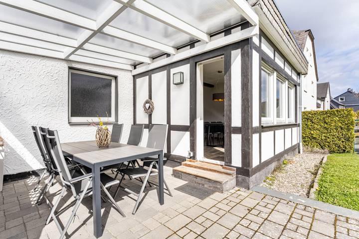 Ferienhaus für 8 Personen, mit Garten in Olsberg - 2