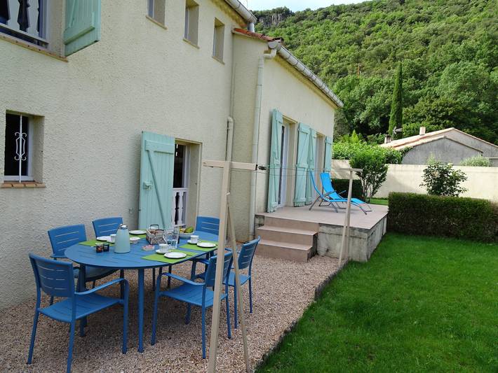 Gîte pour 9 personnes, avec piscine à La Tour-sur-Orb - 4