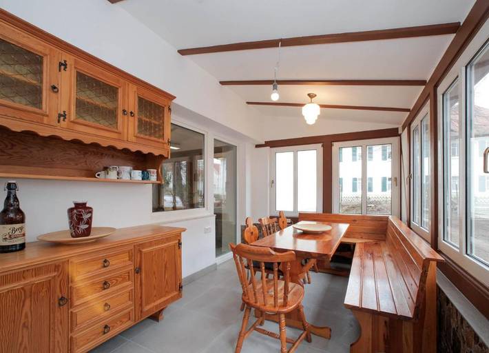 Ferienhaus für 7 Personen, mit Terrasse und Ausblick sowie Garten in Leipzig