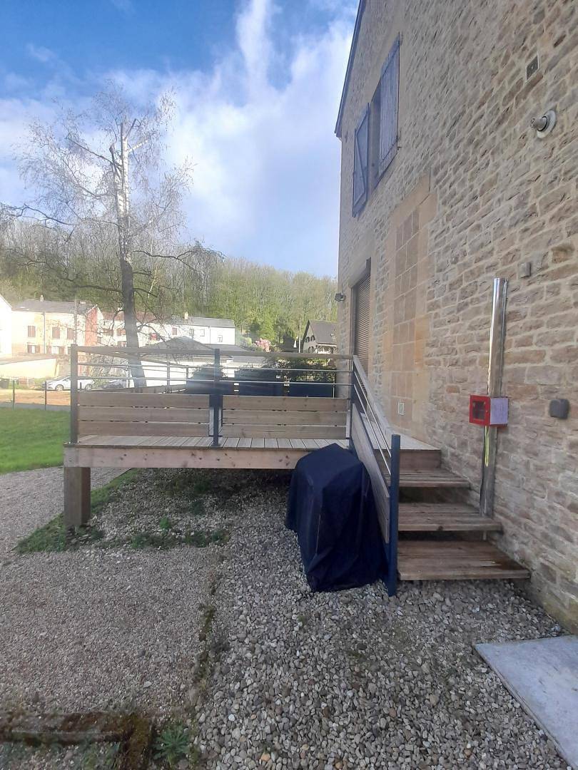 Gîte De L'École in Rubécourt-et-Lamécourt, Bazeilles