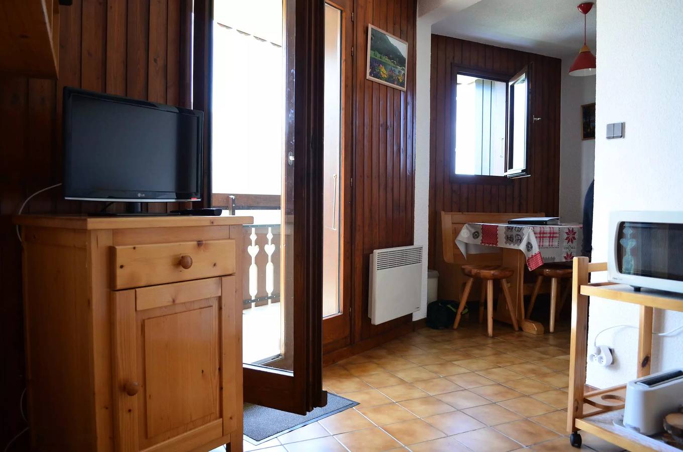 Entire apartment, 2 pieces for 4 persons in Châtel, Les Portes du Soleil