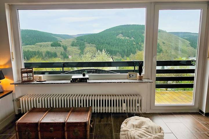 Ferienhaus für 7 Personen, mit Garten, mit Haustier in Birresborn