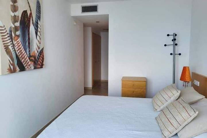 Chalet pour 8 personnes, avec balcon ainsi que jardin et piscine, animaux acceptés à Roses - 2