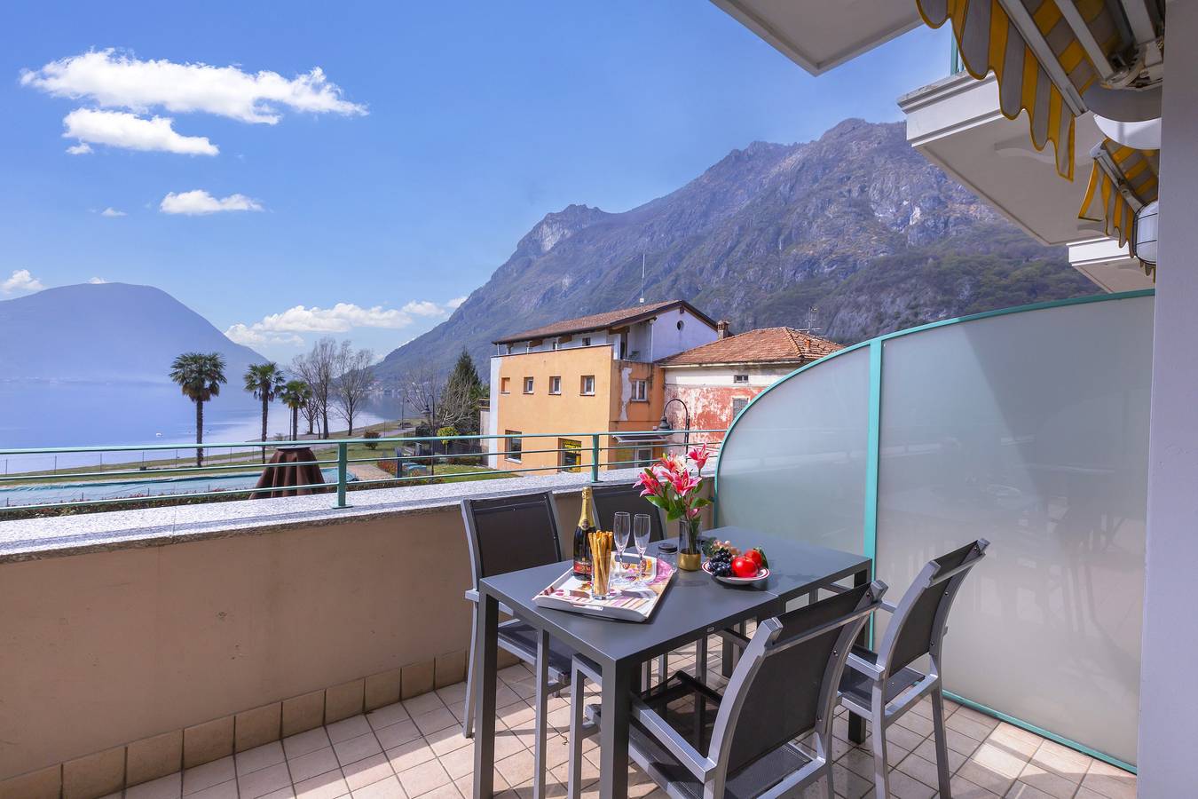 Ganze Wohnung, Ferienwohnung für 4 Personen mit Seeblick in Porlezza, Gemeinde Porlezza