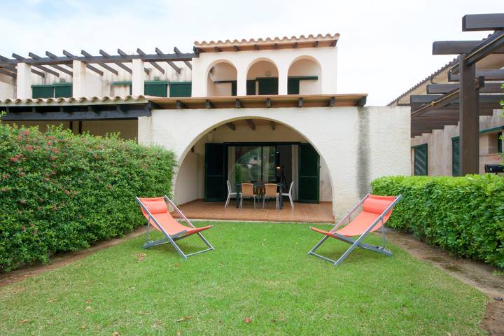 Ferienhaus für 7 Personen, mit Terrasse und Garten sowie Kinderpool, mit Haustier - 1