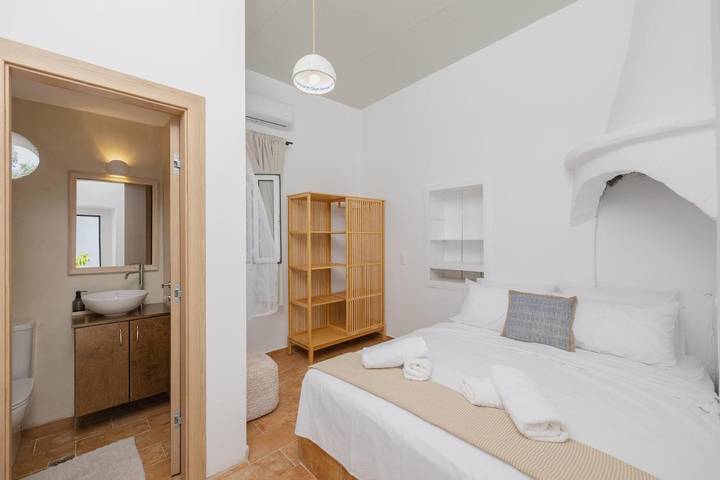 Maison d’hôte pour 2 personnes, avec terrasse et jardin