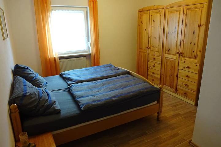 Apartamento inteiro, Vacation apartment in \"Almlage\" directly at the national park in Frauenau, Šumava Mountains