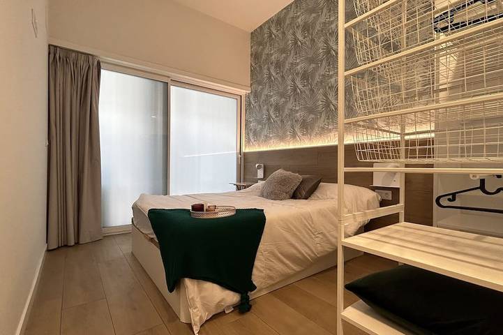 Appartement entier, Hola Pamplona! Tranquilo y Luminoso Loft a 15 Minutos del Centro de Pamplona in Pampelune, Province de Navarra